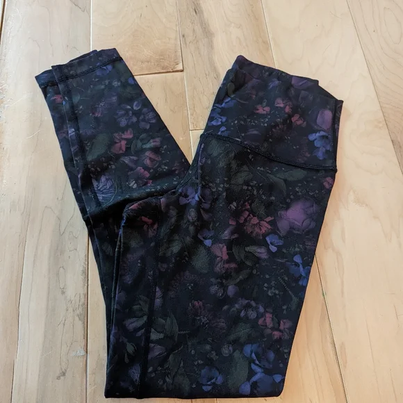 Lululemon floral leggings Wunder Under - Picture 5 of 8